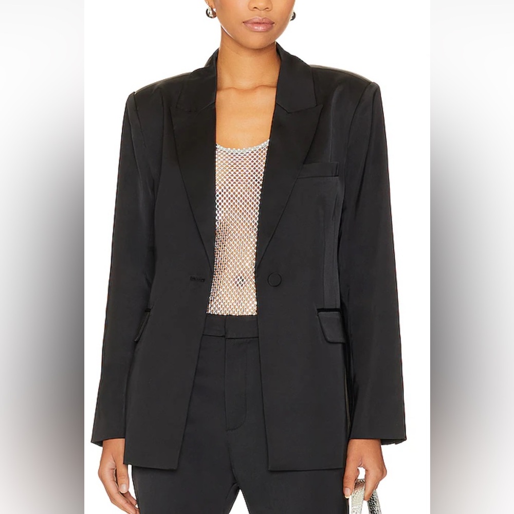Nwt. Steve Madden classic black blazer